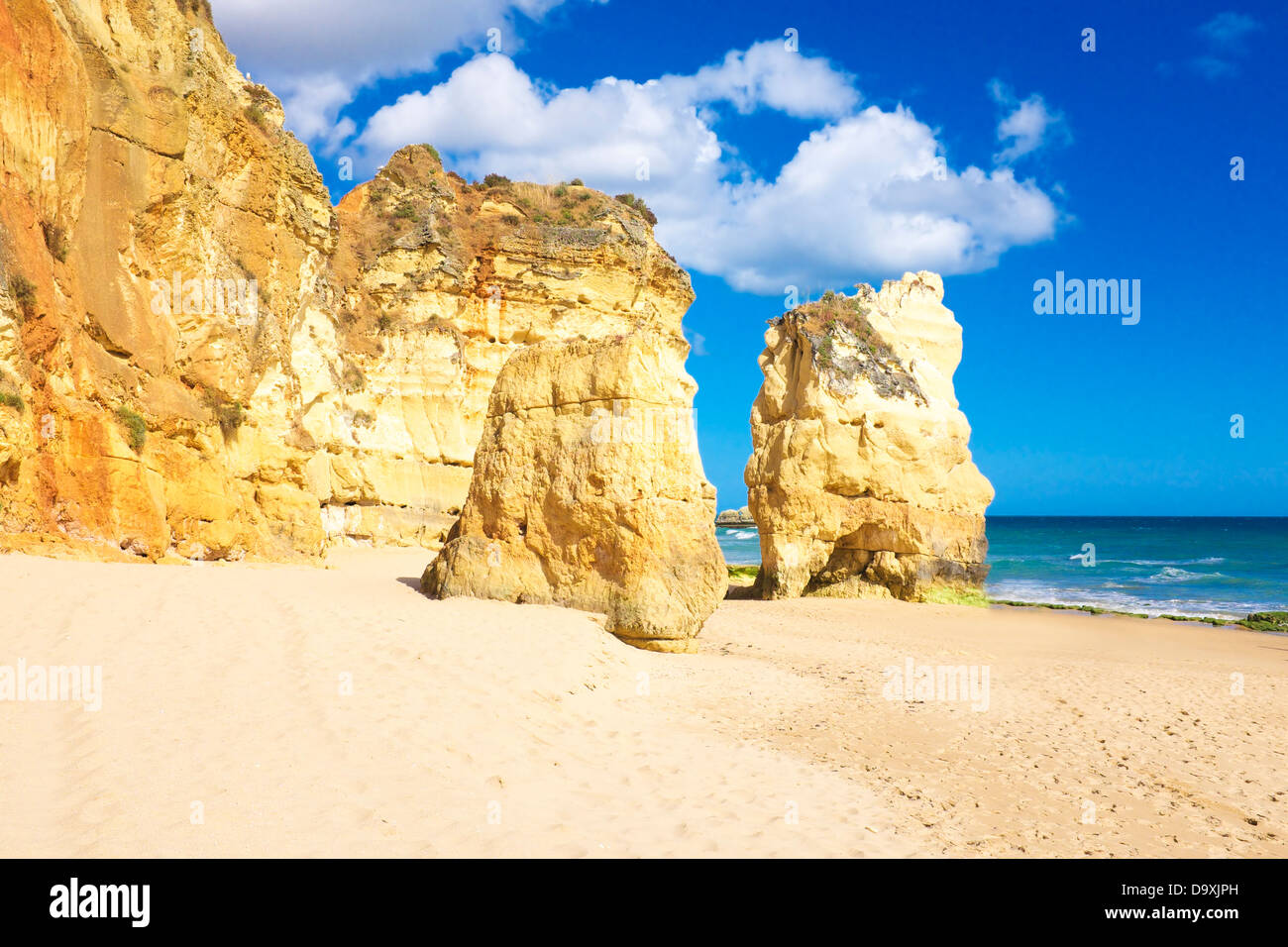 Rocce naturali a Praia da Rocha in Portogallo Foto Stock
