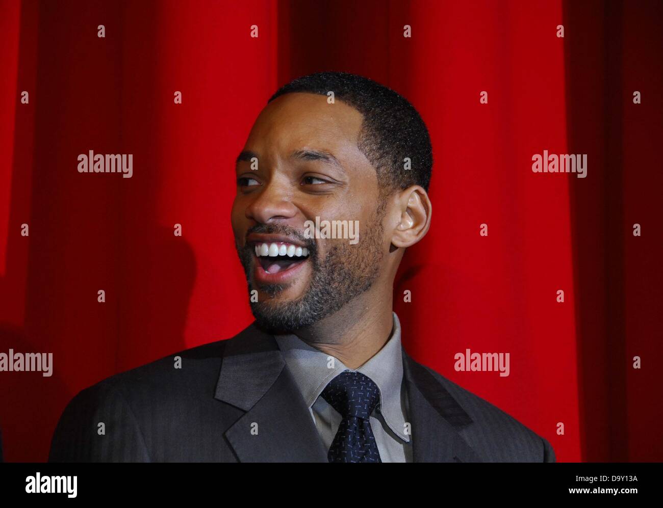 Will Smith durante la fase di presentazione a il tedesco premiere di " La ricerca della felicità" a Berlino il 9 gennaio 2007. Foto Stock