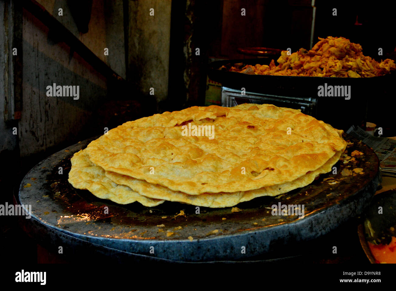 Alimenti fritti, croccante, 'Pakora',cibo, carboidrato, Street Food, Indian Street Food Foto Stock