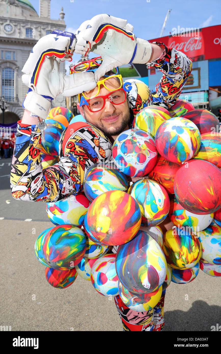 Londra REGNO UNITO, 29 giugno 2013. Dimostranti al Pride Londra Gay Pride Parade 2013, Londra, Inghilterra Credito: Paul Brown/Alamy Live News Foto Stock