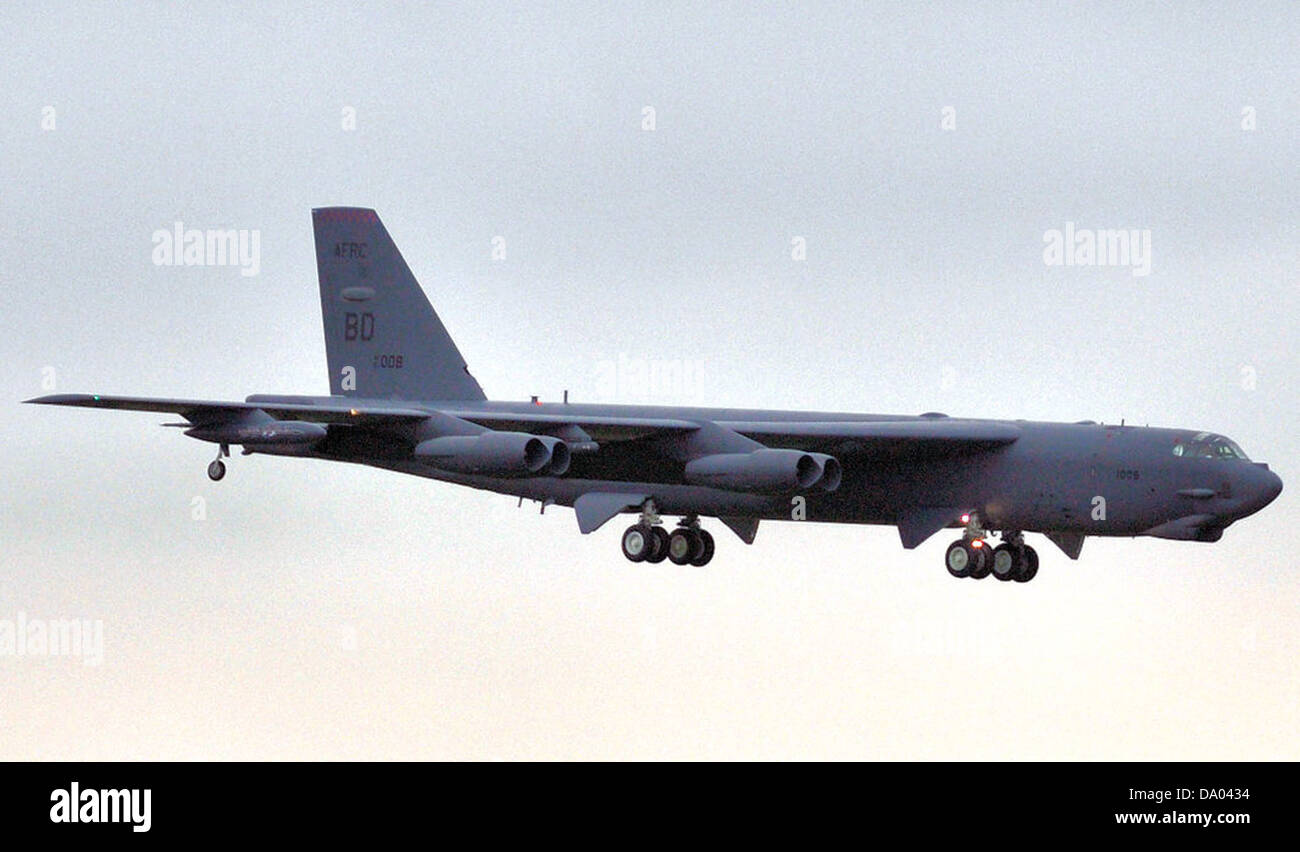 Il 93rd Bomb Squadron gestiva il Boeing B-52H Stratofortress, coda numero 60-0008. Il B-52H è un bombardiere strategico a lungo raggio, in grado di fornire carichi utili convenzionali e nucleari, fornendo un componente chiave della strategia di deterrenza aerea degli Stati Uniti. Foto Stock