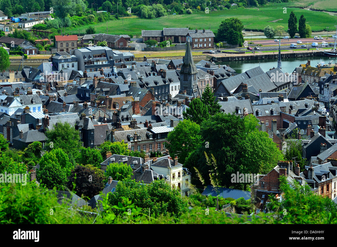 Città vecchia di Honfleur, case con ardesia (Calvados, Normandia, Francia). Foto Stock