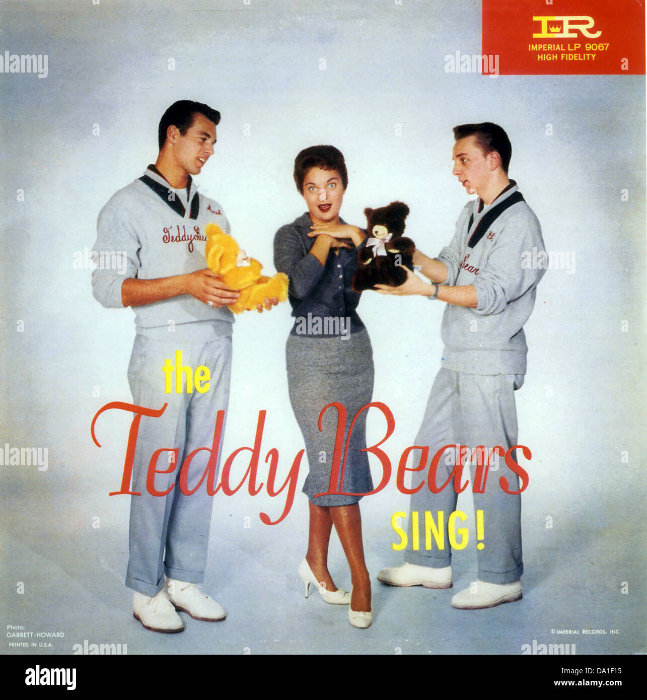L'orsacchiotto noi trio pop da sinistra Marshall Lieb, Annette Kleinbard, Phil Spector sul loro primo album nel 1959 Foto Stock