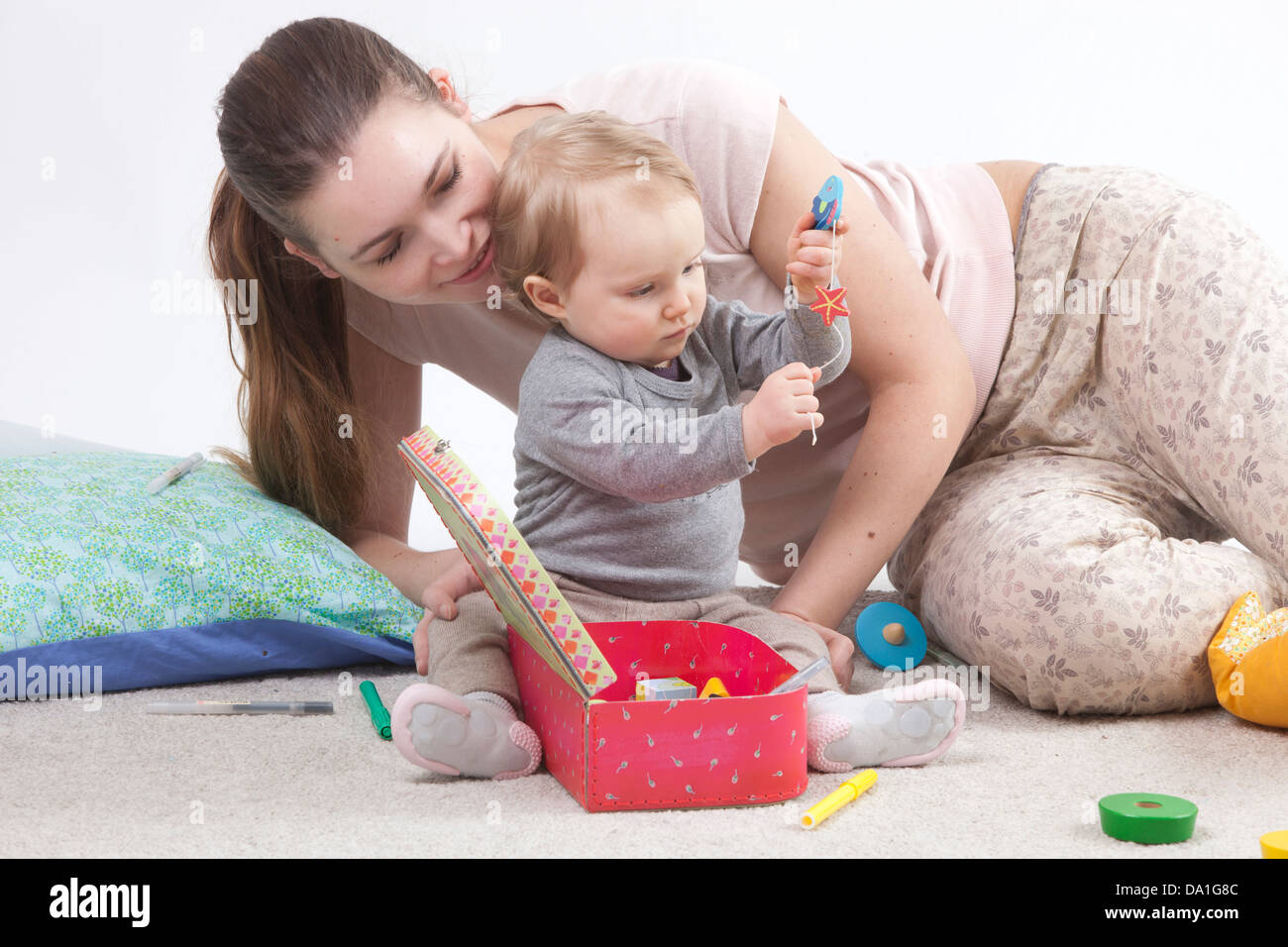 BABY-SITTER Foto Stock