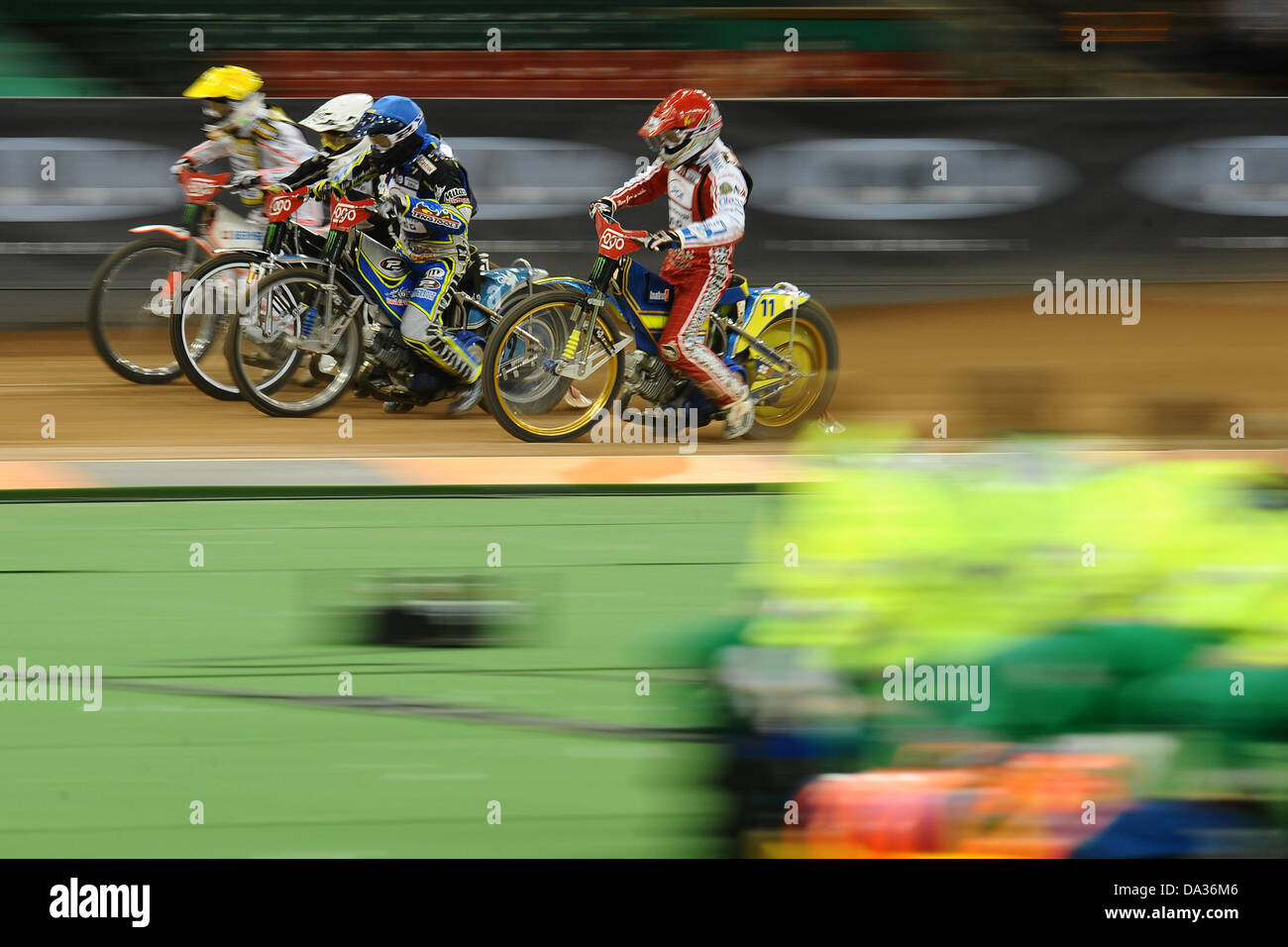 Il British FIM Speedway Grand Prix avviene nel Millennium Stadium di Cardiff, Galles del Sud Foto Stock