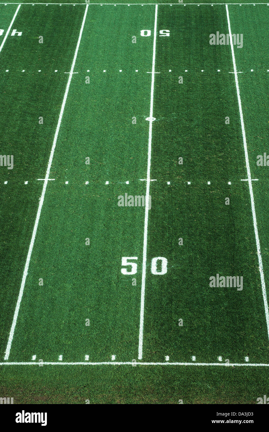 50 Linea di cantiere sul football americano in campo. Foto Stock
