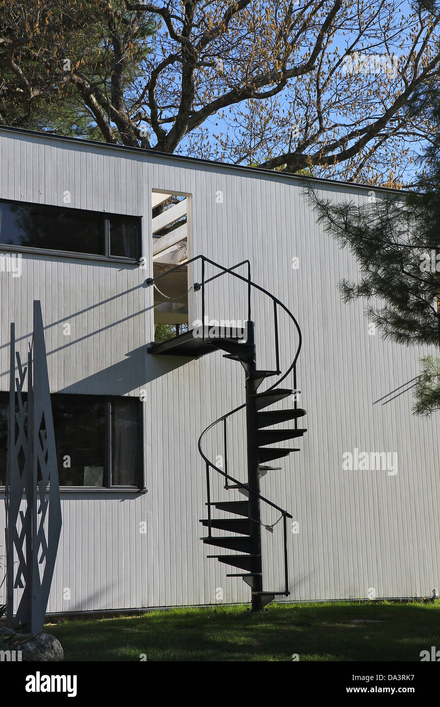 Scala a spirale al secondo piano patio al Gropius House, Lincoln, Massachusetts Foto Stock