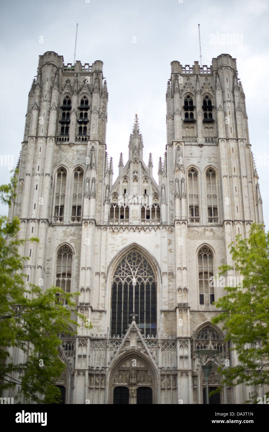 Bruxelles Belgio La Parte Anteriore Della Cattedrale Di San Michele E Santa Gudula In Francese Co Cathedrale Collegiale Des Ss Michel Et Gudule La Chiesa Fu Fondata Su Questo Sito Nel Xi Secolo