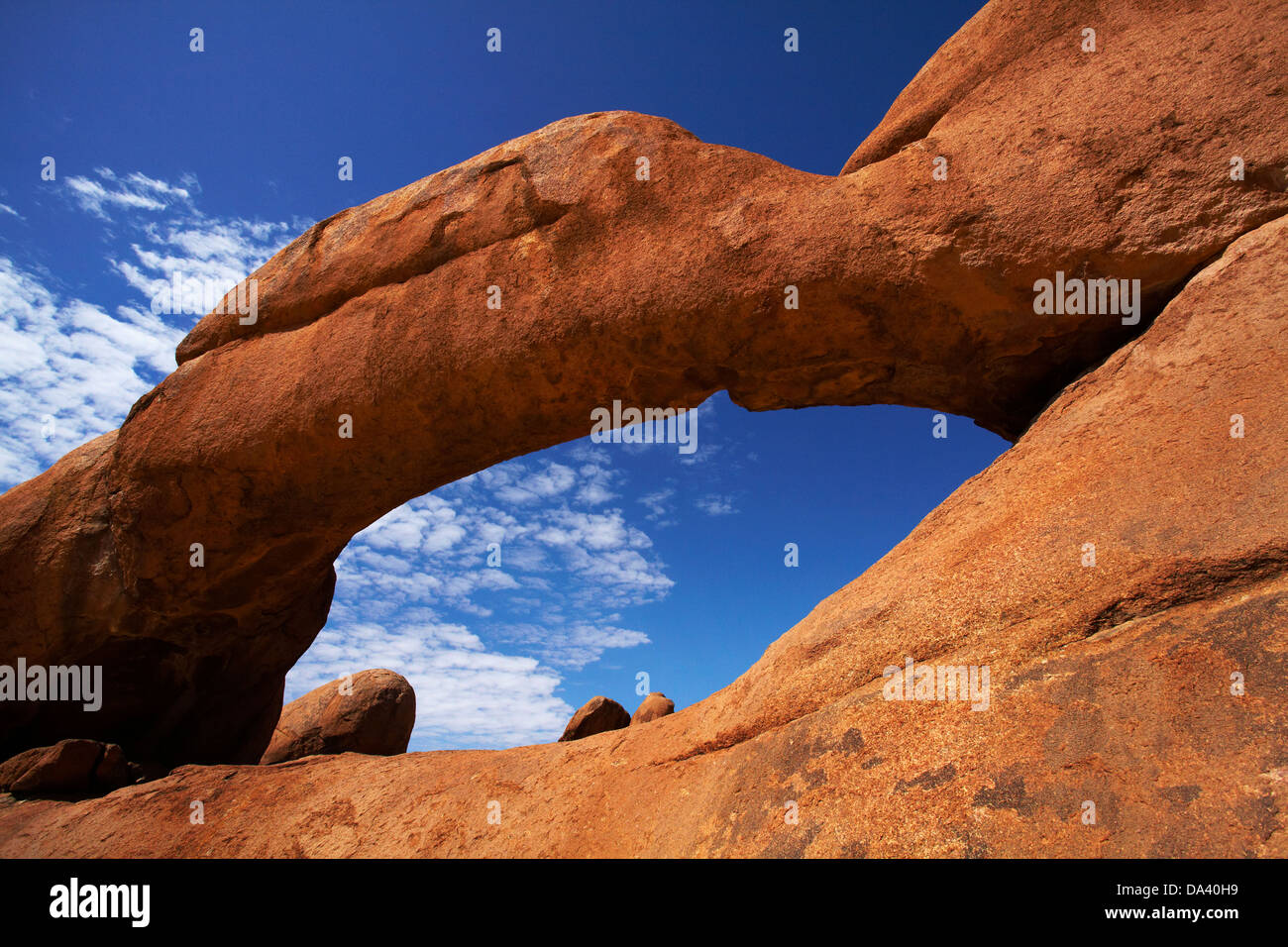 Roccia Naturale arch a Spitzkoppe, Namibia, Africa Foto Stock