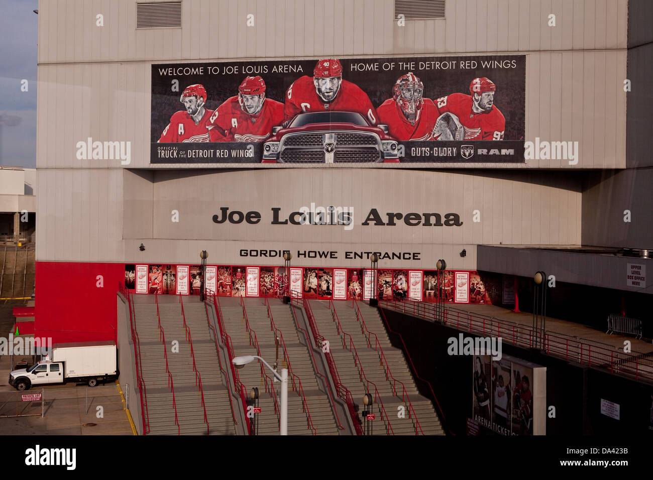 Il Gordie Howe ingresso della Joe Louis Arena è visto a Detroit (MI) Foto Stock