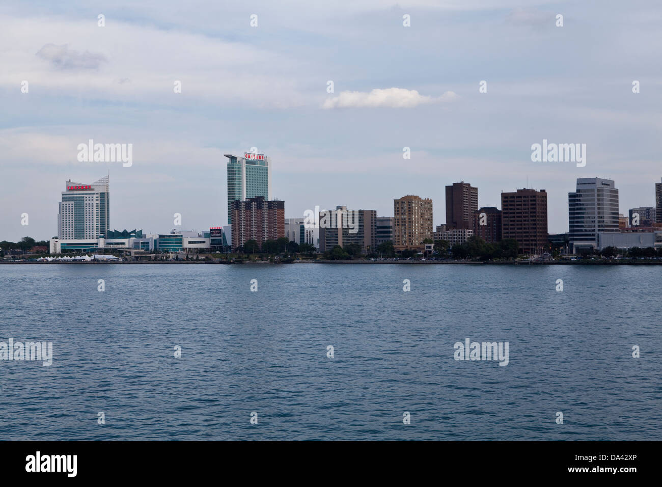 Lo skyline di Windsor (Ontario) è visto da Detroit (MI) Foto Stock