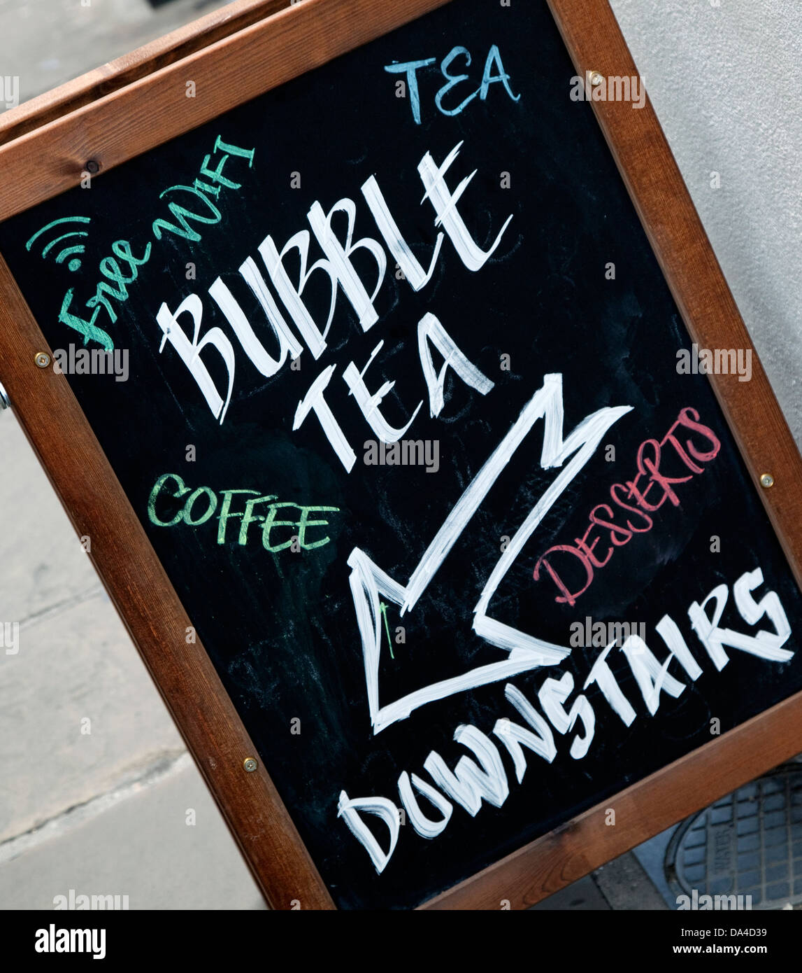 Casella di Brew bubble tea shop, Islington, Londra Foto Stock
