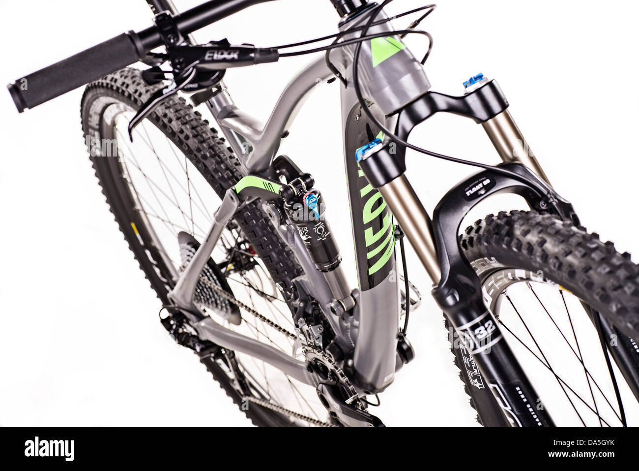 Moderno mountain bike Foto Stock