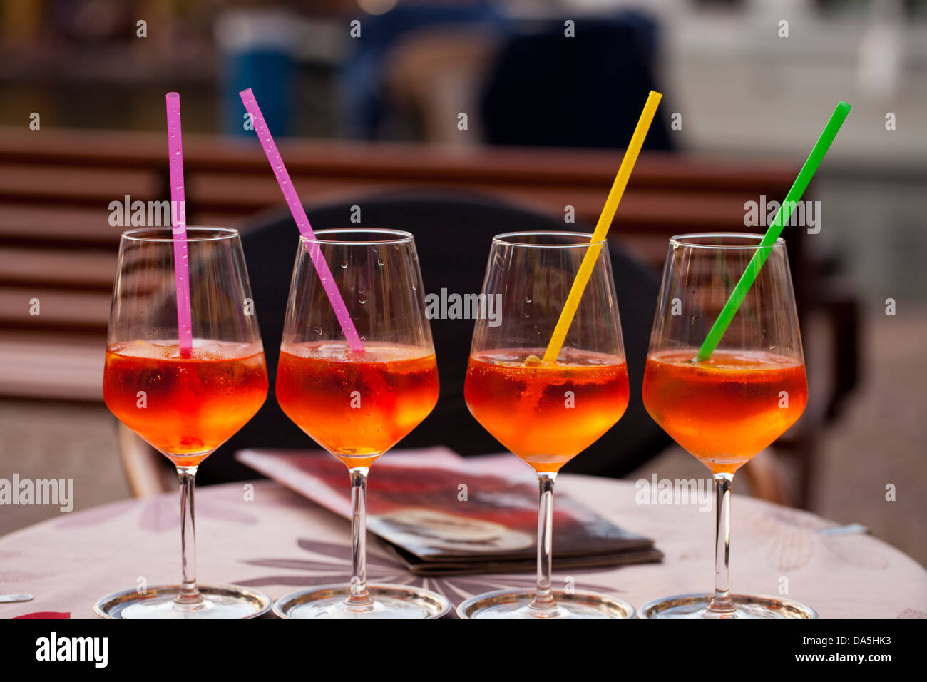 4 bicchieri di Spritzer italiano Foto Stock