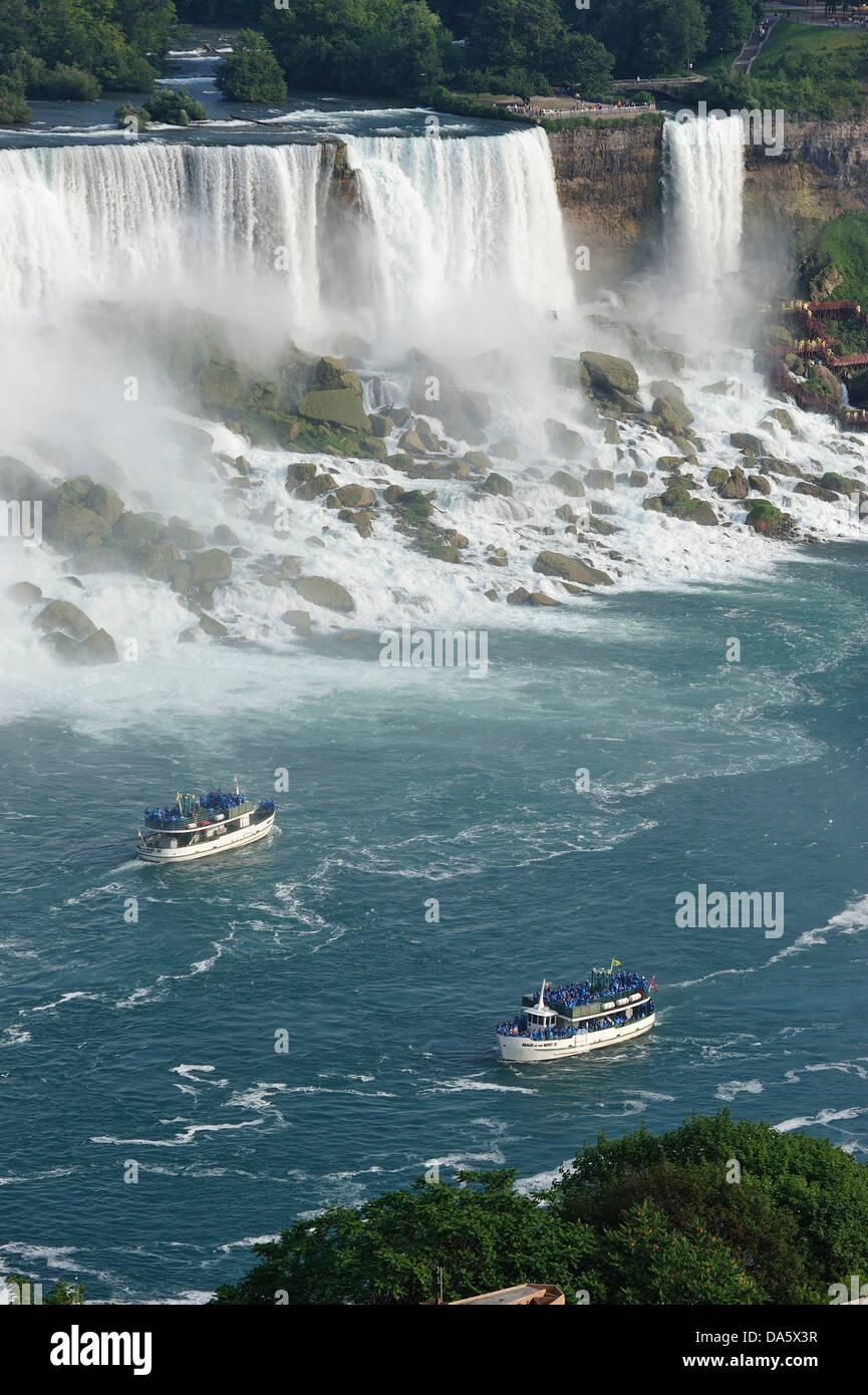American Falls, Canada, la Domestica della Foschia, Niagara Falls, Acqua, Fiume Niagara, Ontario, tour in barca, viaggi, vista aerea, barca, bo Foto Stock