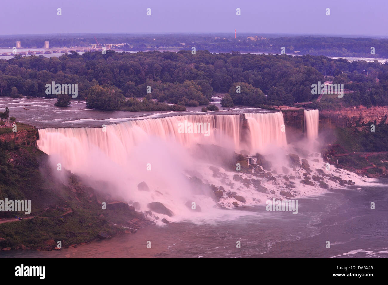 American Falls, Canada, Niagara Falls, Acqua, Fiume Niagara, Ontario, Viaggi, vista aerea, vista in elevazione, la caduta caduta in acqua, l Foto Stock