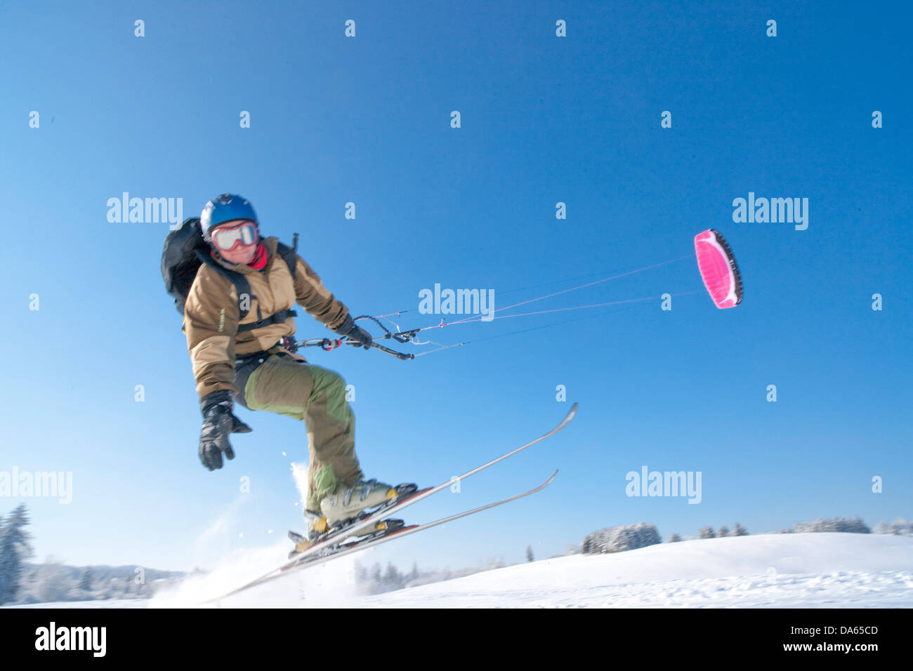 Snowkite, Kite sci, sci, snow kite, Giura, inverno, Canton, JU, Giura, sport invernali, Svizzera, Europa, Saignelegier Foto Stock