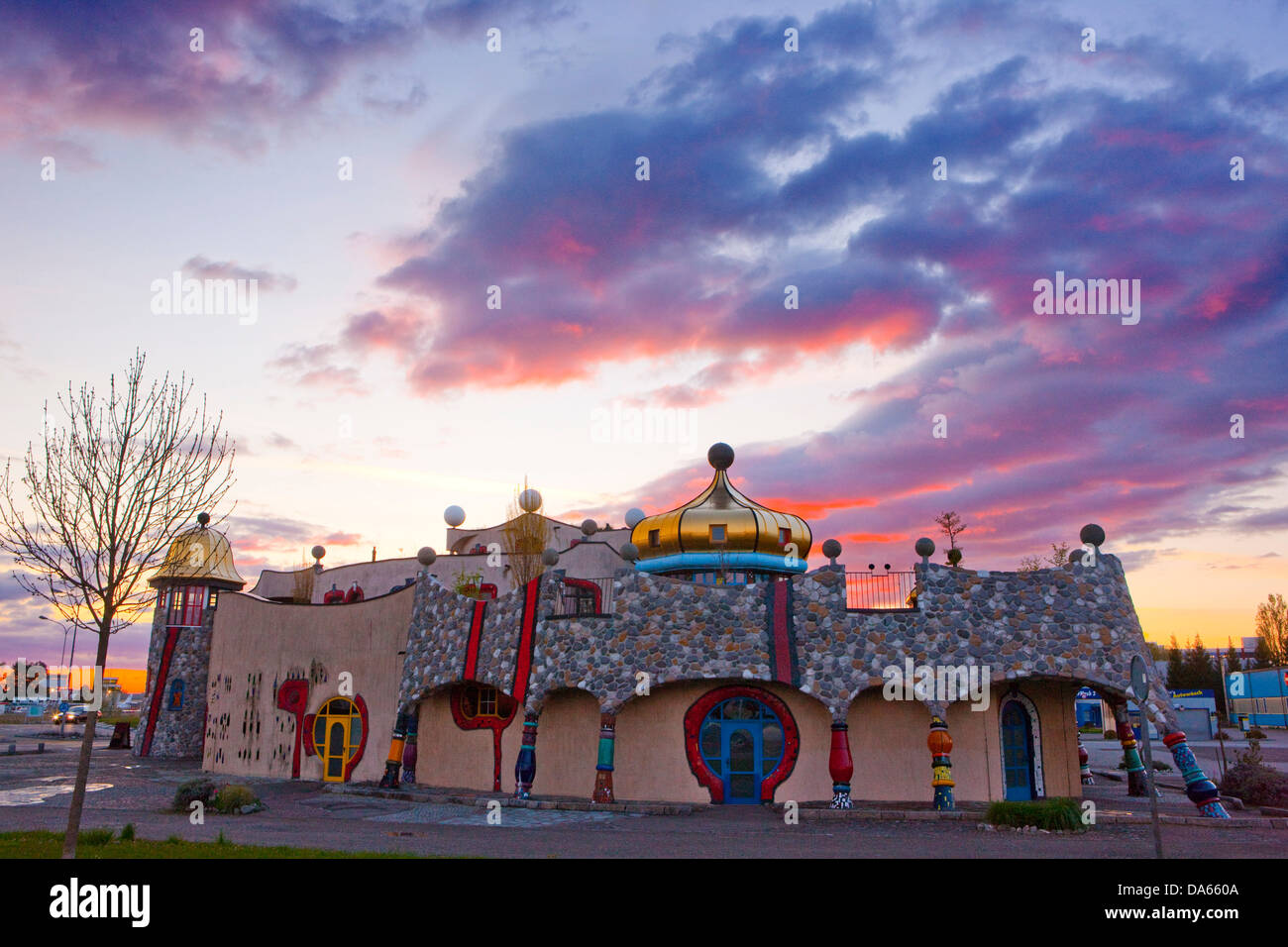 Dawn, Hundertwasser, mercato coperto, Canton, SG, San Gallo, la costruzione, la costruzione, la cultura, meteo, nuvole, cloud Switzerlan Foto Stock
