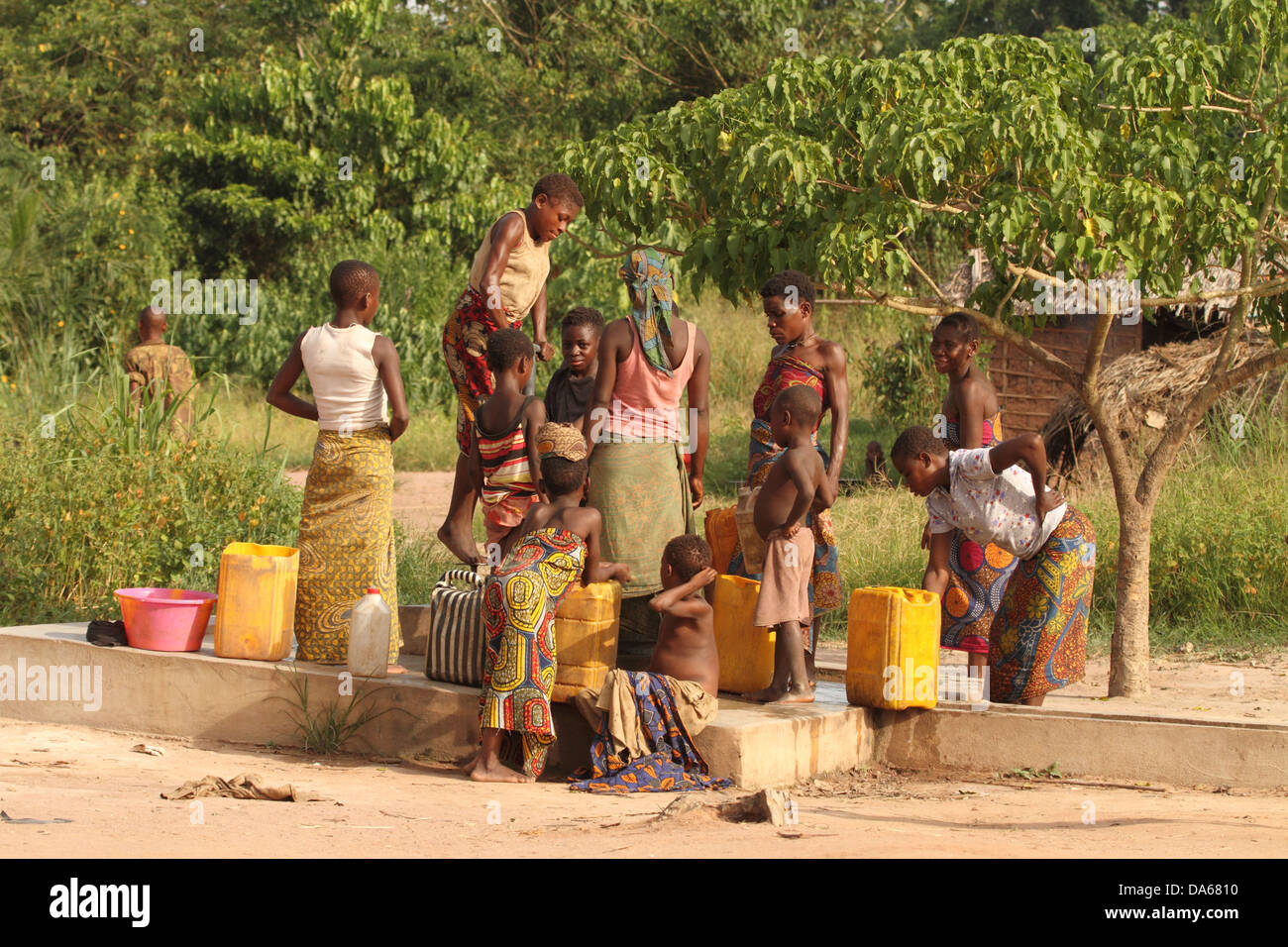 Etniche, minoranza, indigeni, persona, popolo pigmei, pigmei Baka, ben, Sangha, Dzanga Sangha, Bayanga, Bacino del Congo, r Foto Stock