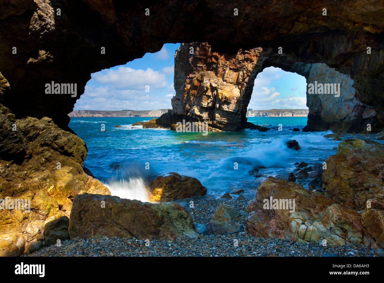 Point de Dinan, Francia, Europa, Bretagna Finistère, penisola, Crozon, costa, cliff costa, arc Foto Stock