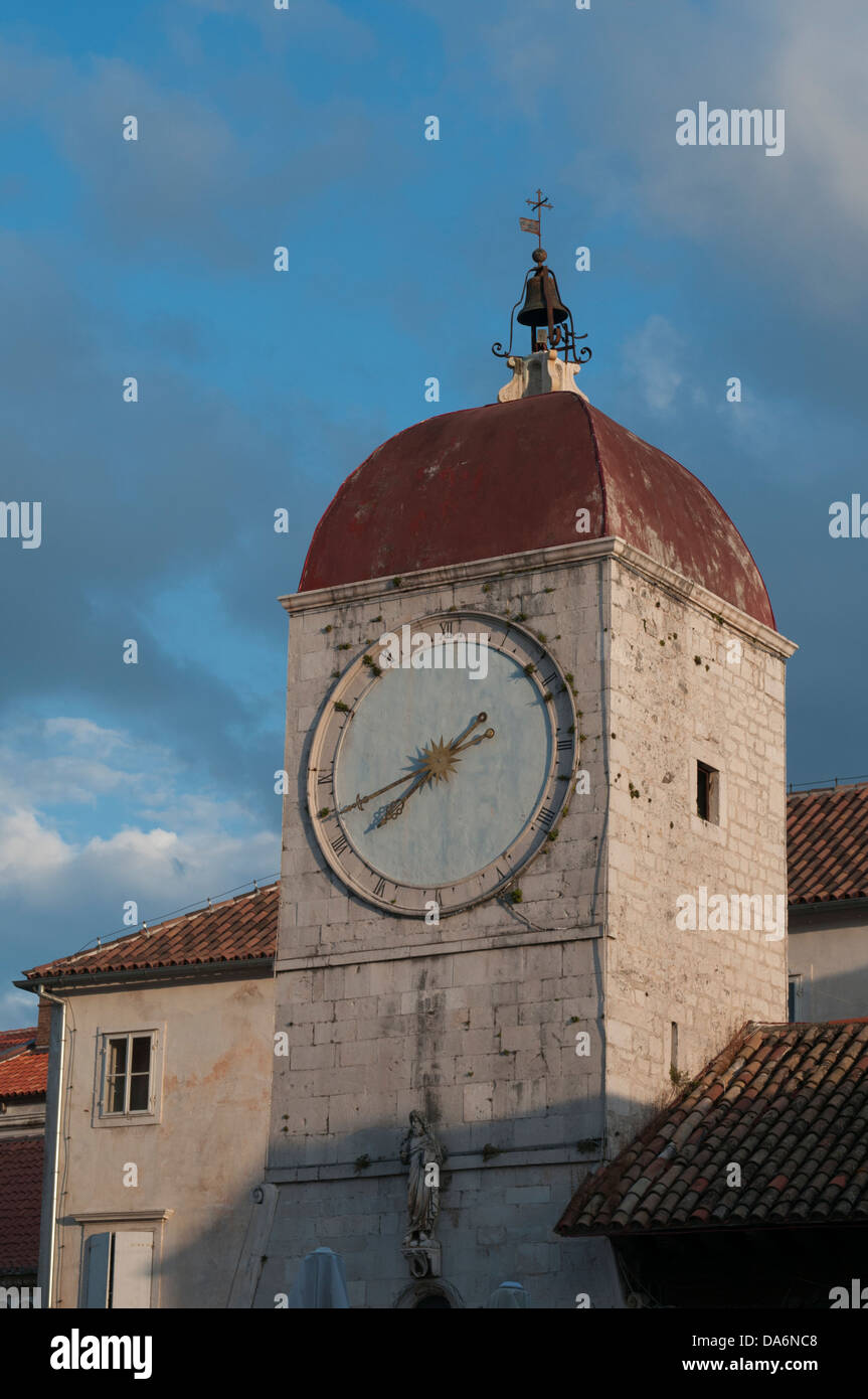 Turmuhr (sata Gradskog oder Crkva Sveti Sebastijana), Trogir, Kroatien, Croazia, Kirche San Sebastian Foto Stock