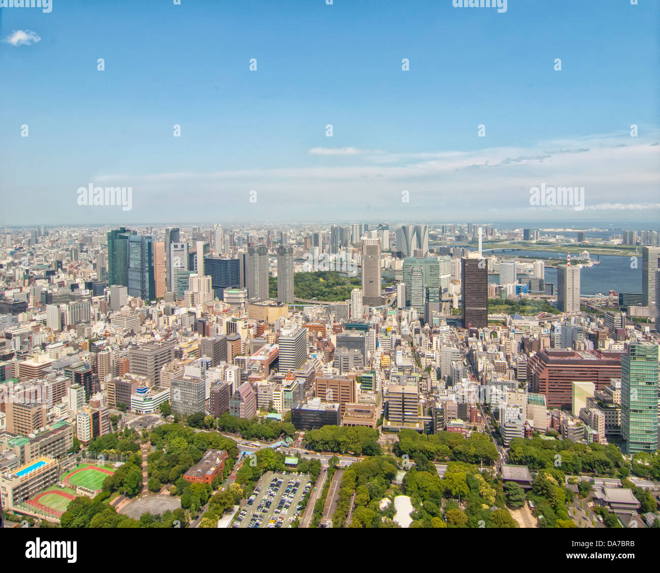 Vista di Tokyo dalla Torre di Tokyo Foto Stock