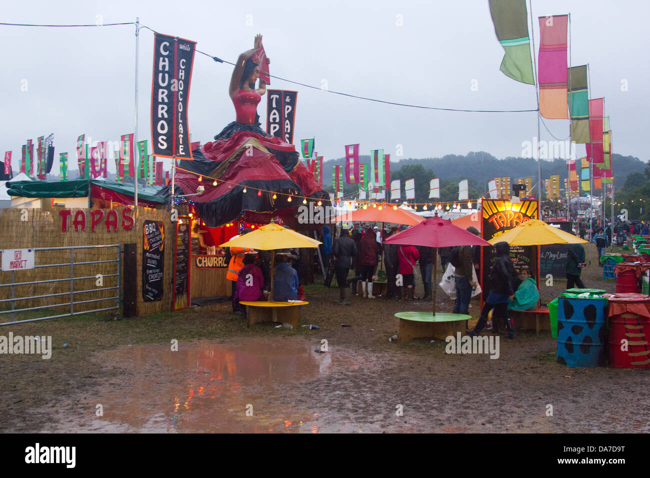 Alimento umido si spegne al festival di Glastonbury 2013, Pilton, Somerset, Inghilterra, Regno Unito. Foto Stock