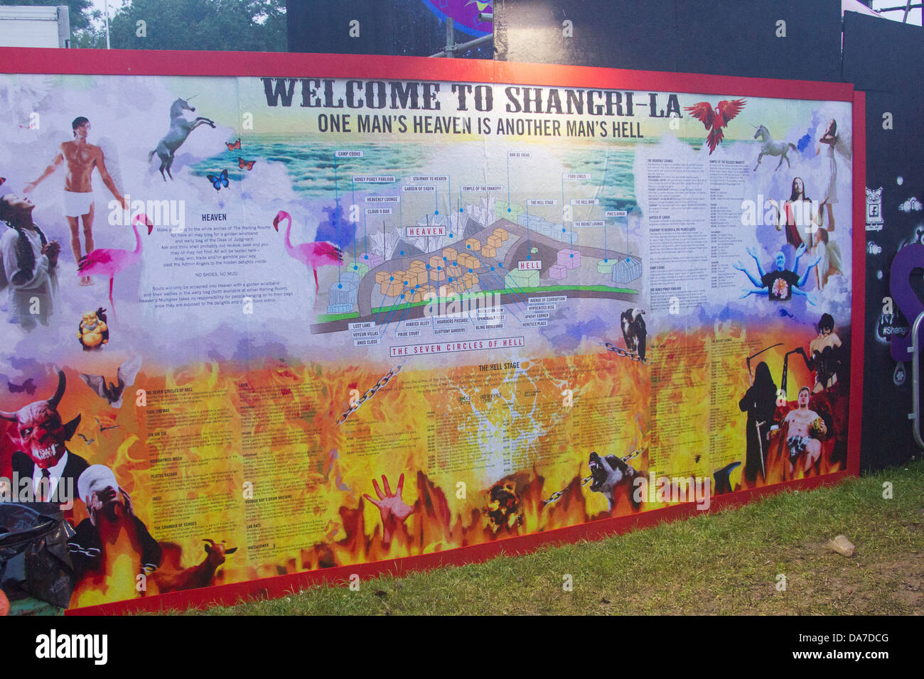 Shangri-la firma al Glastonbury Festival 2013, Somerset ,l'Inghilterra, Regno Unito Foto Stock