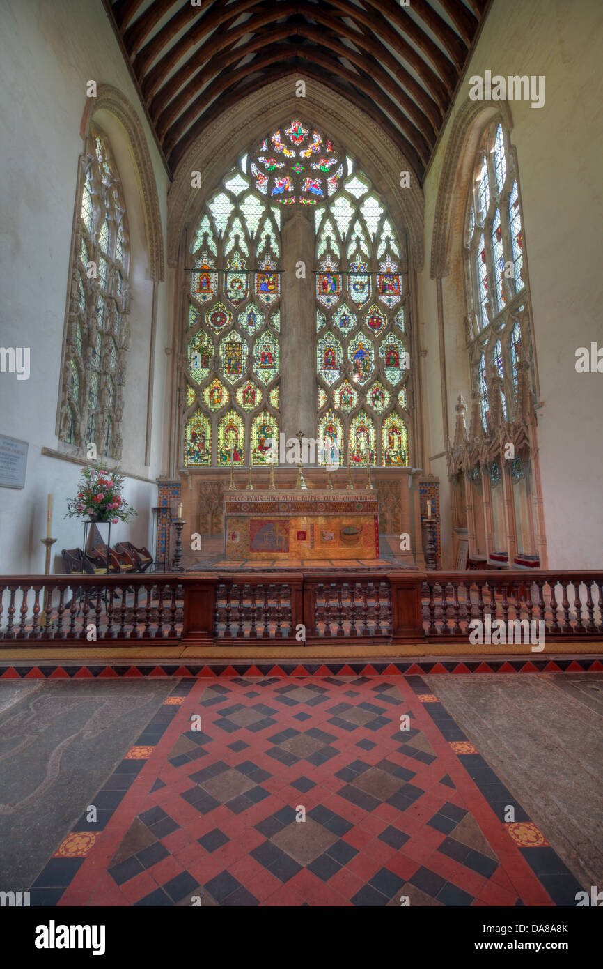 Altare Principale dalla cappella di San Pietro e San Paolo, chiesa parrocchiale, Dorchester on Thames, Inghilterra, Regno Unito Foto Stock