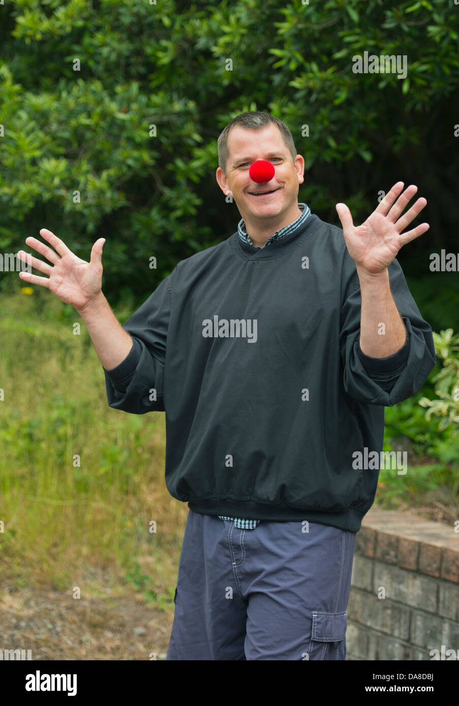 Tom Braibish in clown naso, Luglio 4, 2013, Manzanita Oregon Foto Stock
