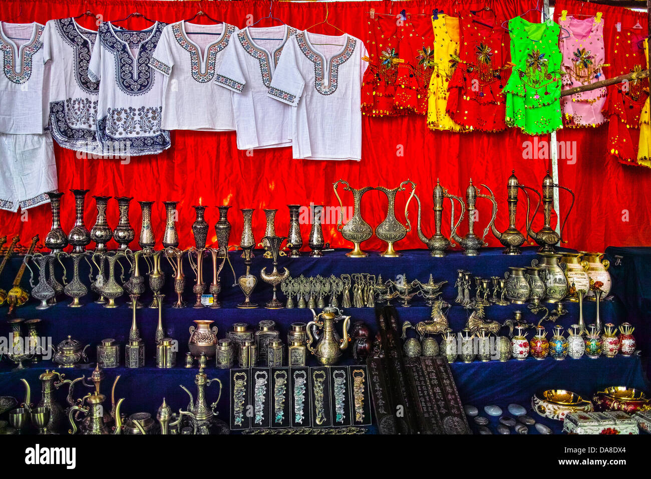 Turpan caratteristiche nazionali souvenir shop, Xinjiang Foto Stock