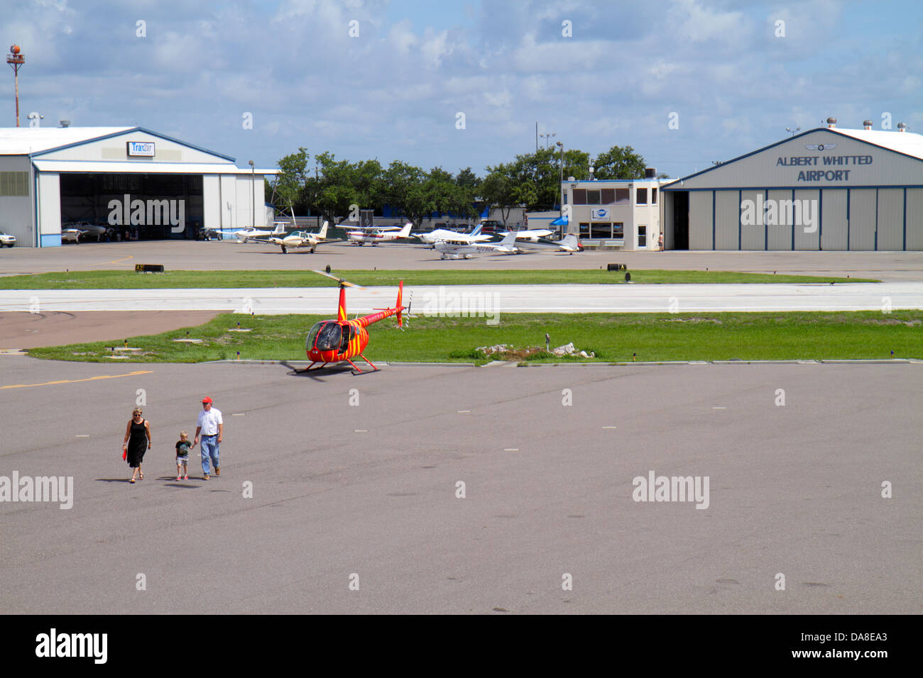 Florida Saint St. Petersburg, Albert Whitted Airport, SPG, tarmac, pista, elicottero turistico, visitatori viaggio viaggio turismo turistico punto di riferimento l Foto Stock