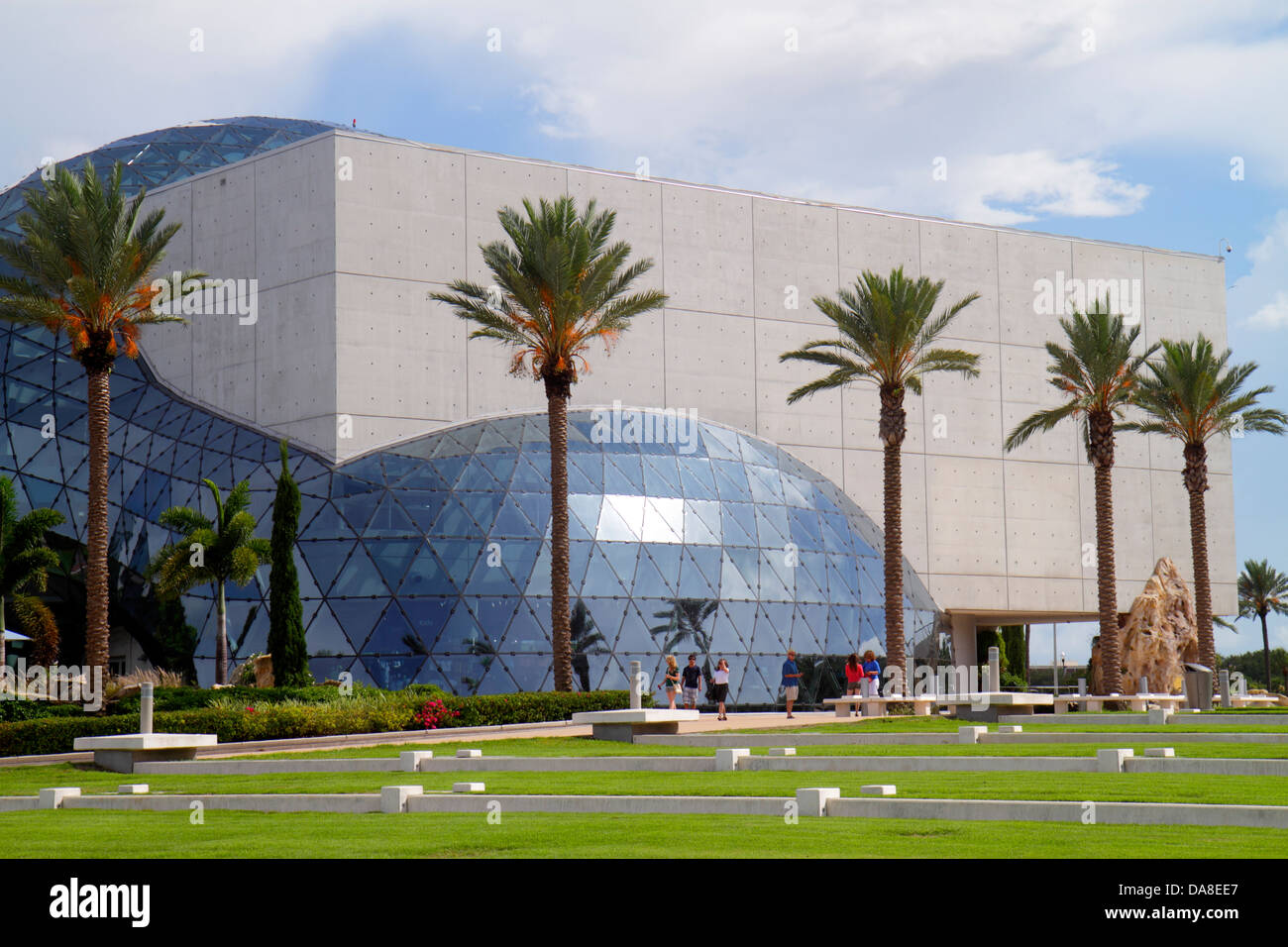 Florida San Pietroburgo San Pietroburgo,Salvador Dali Museum,esterni visitatori esterni viaggio viaggio turistico turismo punto di riferimento cultura culturale, Foto Stock