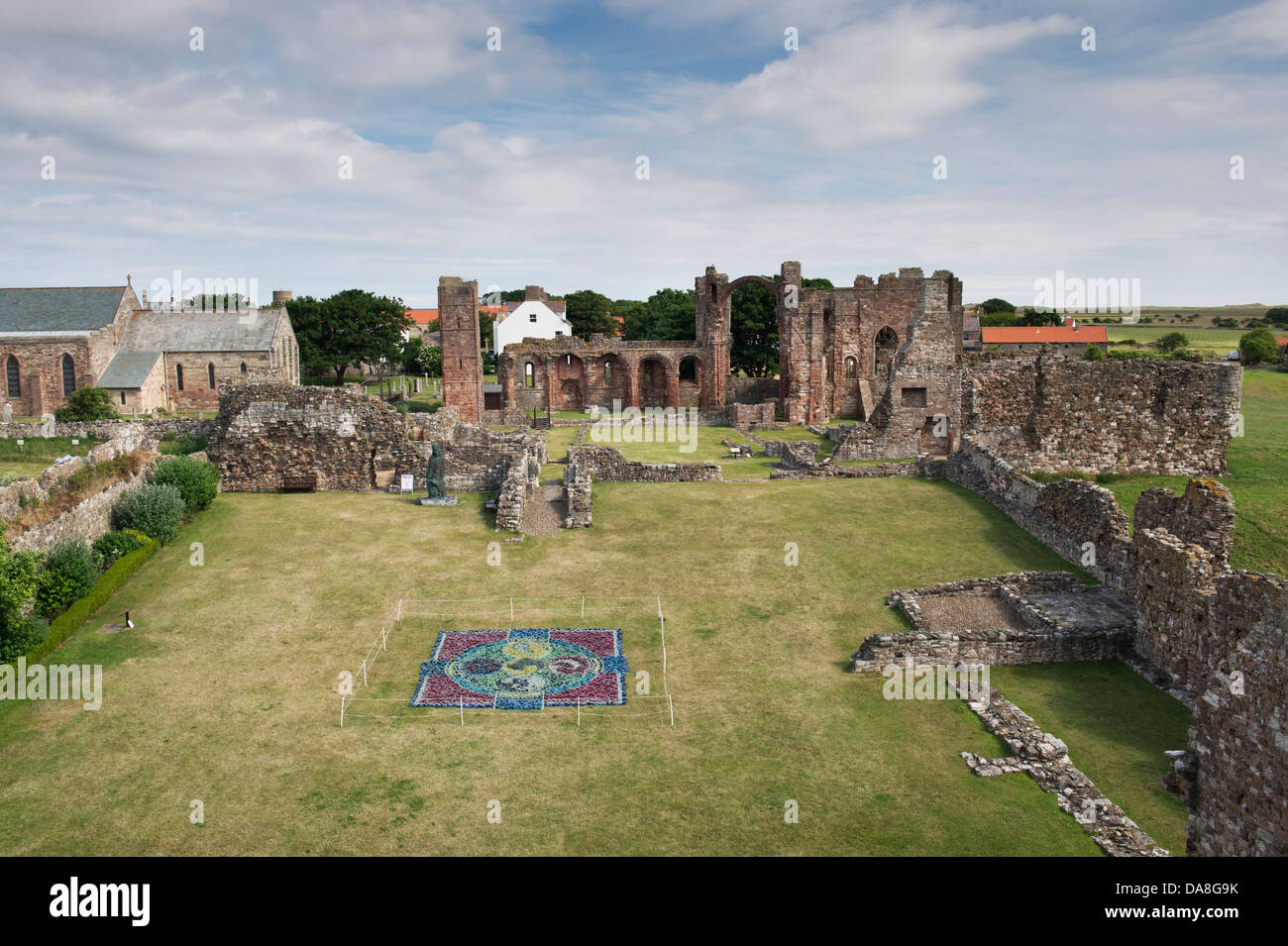 Lindisfarne Priory. A Isola Santa Lindisfarne, Northumberland Foto Stock