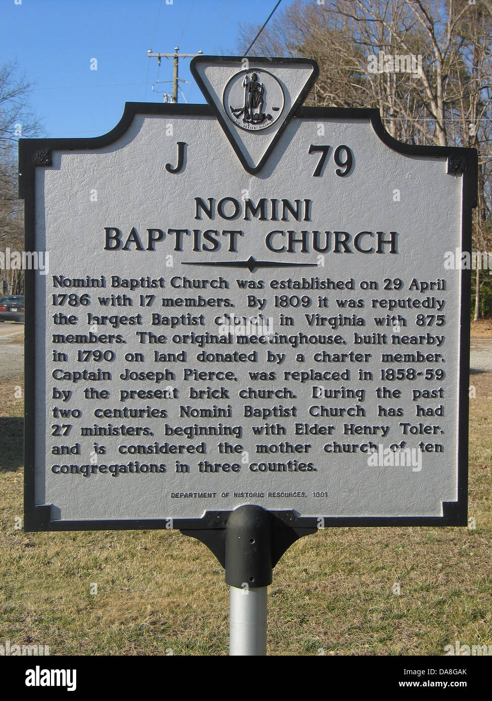 NOMINI Chiesa Battista Battista Nomini chiesa fu istituito il 29 aprile 1786 con 17 membri. Dal 1809 fu ripetutamente la più grande chiesa battista a Virginia con 875 membri. L'originale meetinghouse, costruito nelle vicinanze nel 1790 su terra donata da una carta socio, il capitano John Pierce, fu sostituita nel 1858-59 dalla presente chiesa di mattoni. Durante gli ultimi due secoli Nomini Chiesa Battista ha avuto 27 ministri, inizio con il sambuco Henry Toler, ed è considerata la chiesa madre di dieci congregazioni in tre contee. Dipartimento di risorse storiche, 1991 Foto Stock