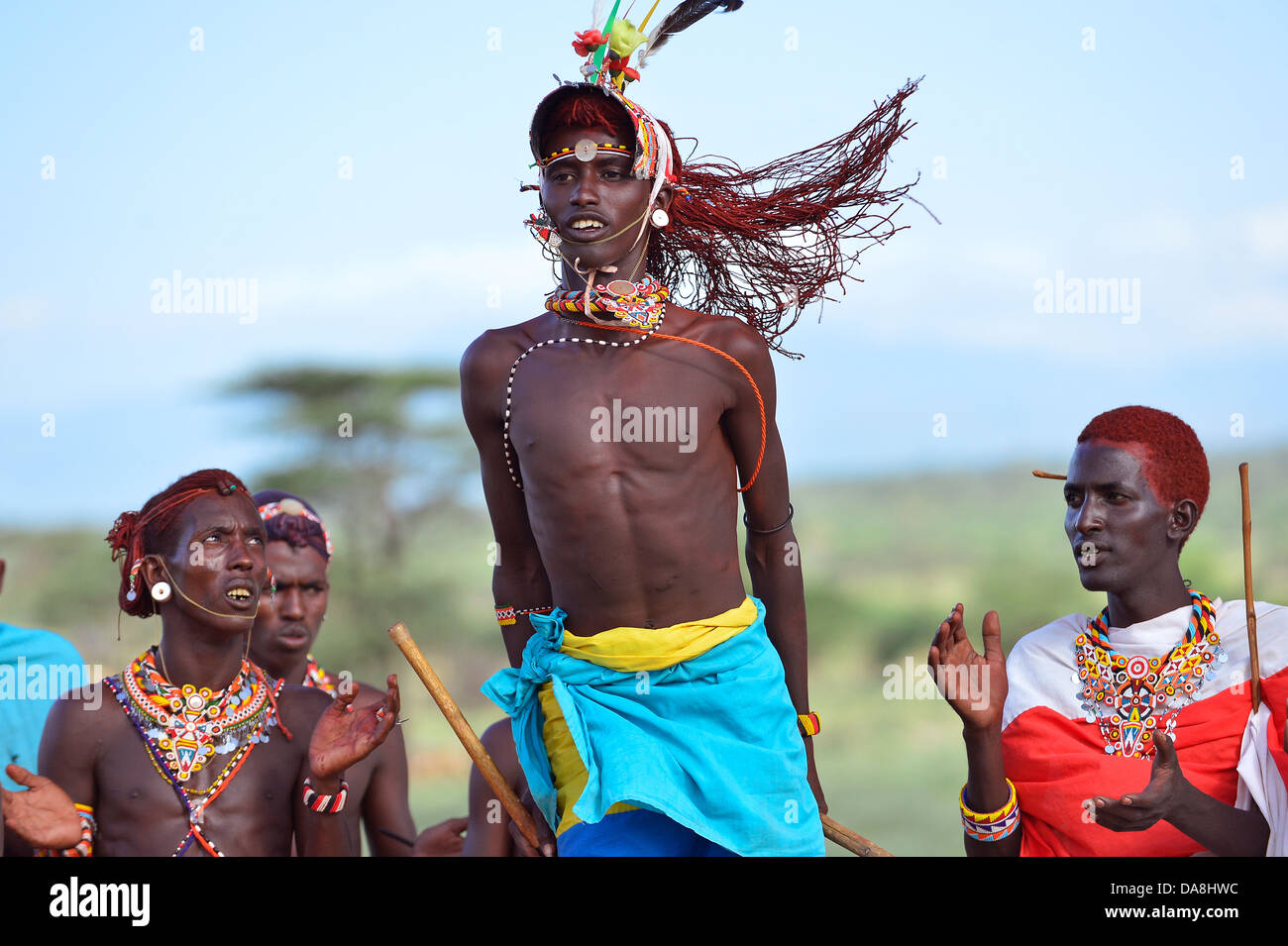 Dancing Samburu Guy Kenya Foto Stock