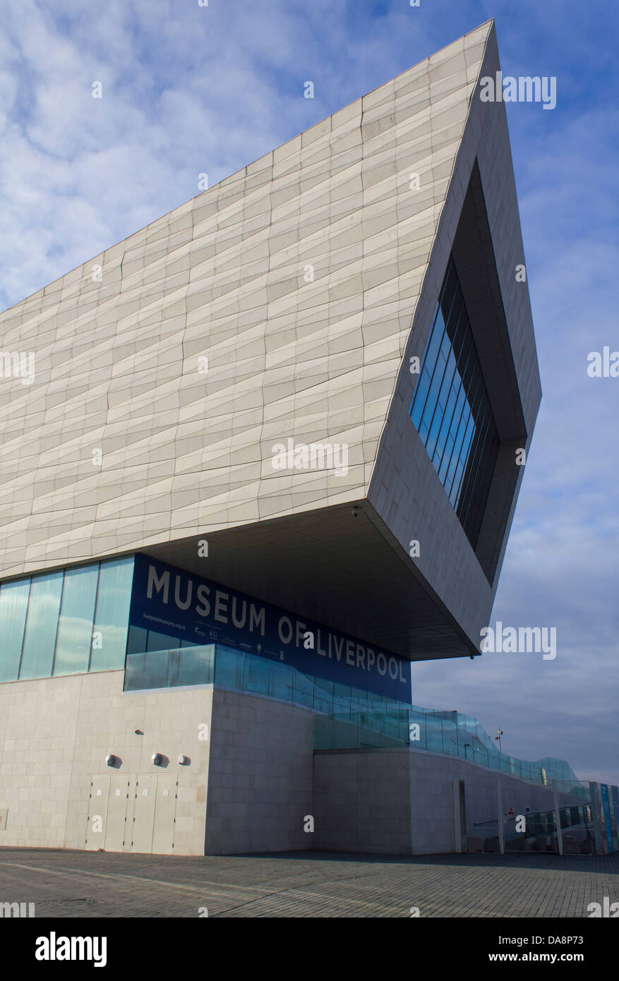 Il Museo di Liverpool, sul lungomare di Liverpool, in Inghilterra Foto Stock