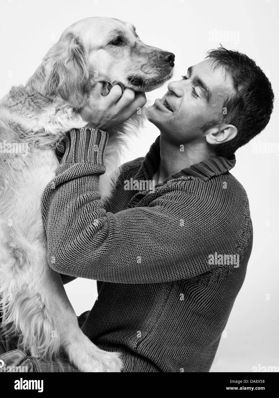 uomo e cane Foto Stock