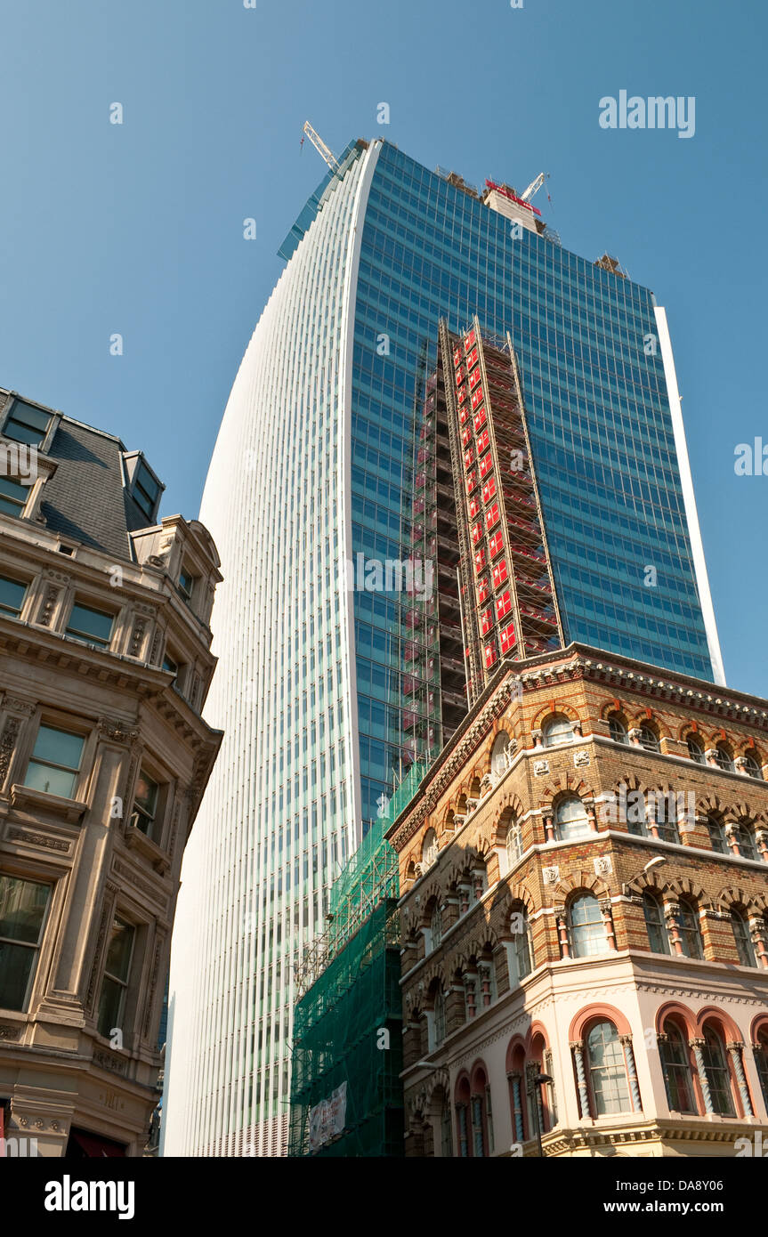 Svettante grattacielo a 20 Fenchurch Street, City of London EC3, Regno Unito Foto Stock