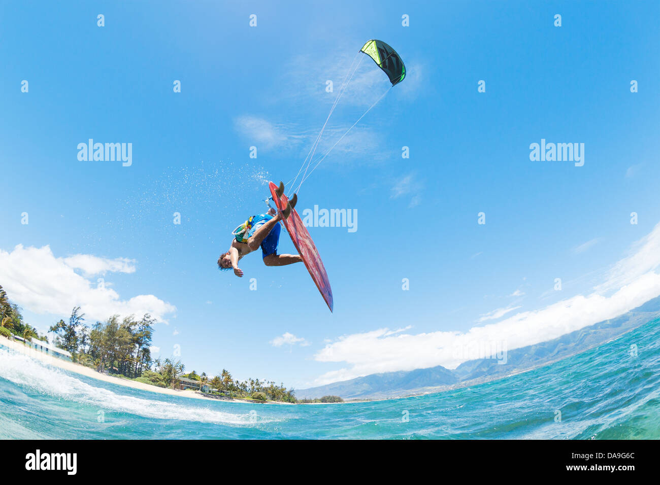 Il kite surf, Divertimento nell'oceano, Sport Estremi Foto Stock
