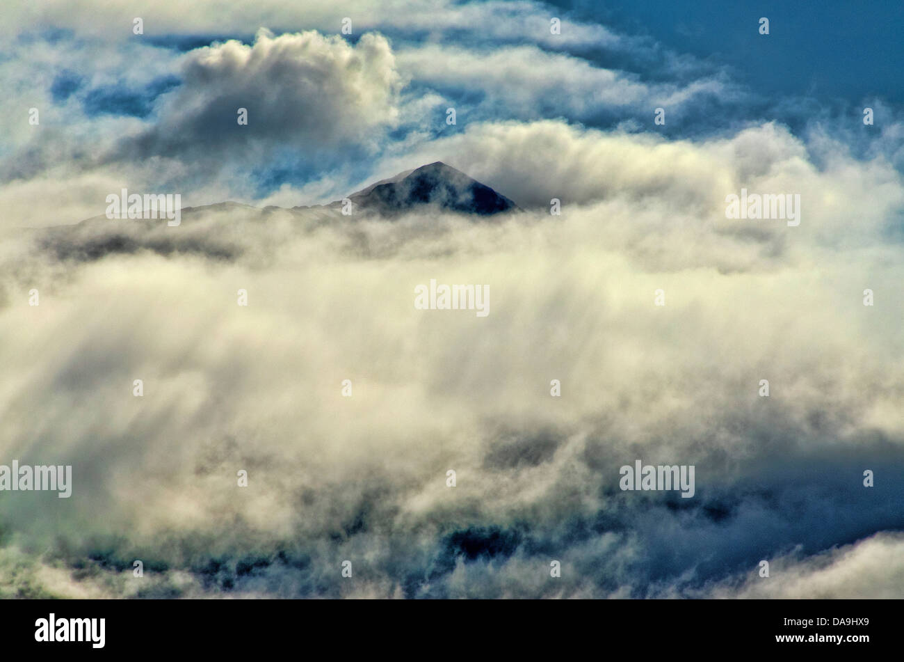 Kluane, montagne, nuvole, Yukon, Canada, meteo, paesaggio, Foto Stock