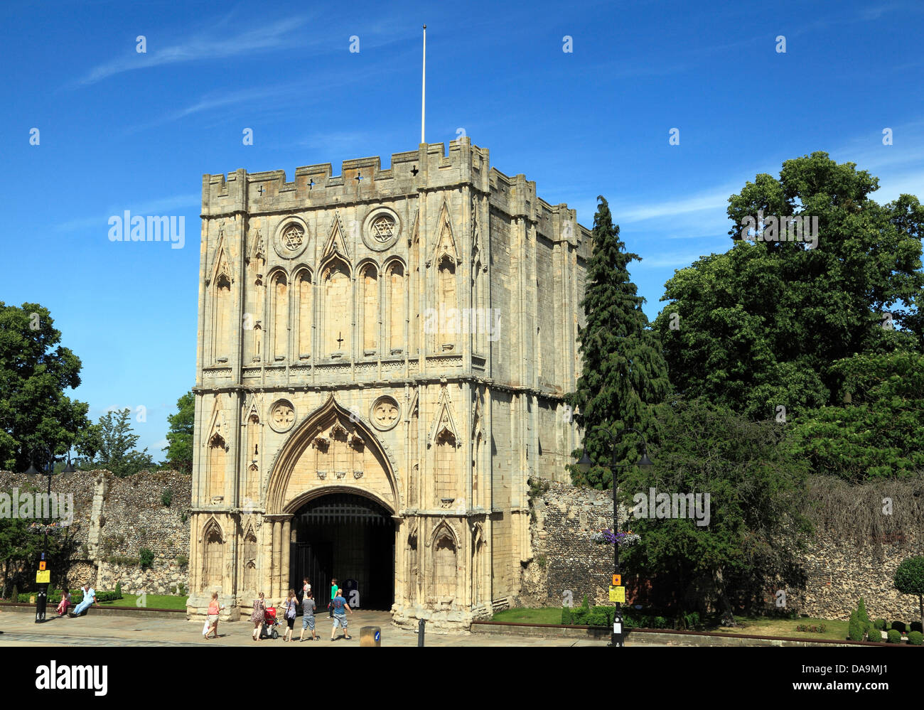 Bury St Edmunds, Suffolk, abbazia medievale Gate, Suffolk, Inghilterra, Regno Unito Foto Stock