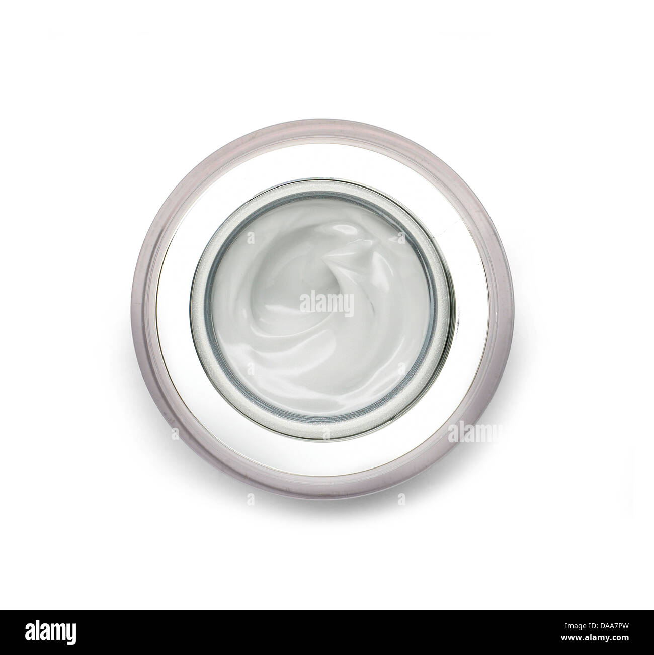 Grigio crema di bellezza tagliati su sfondo bianco Foto Stock