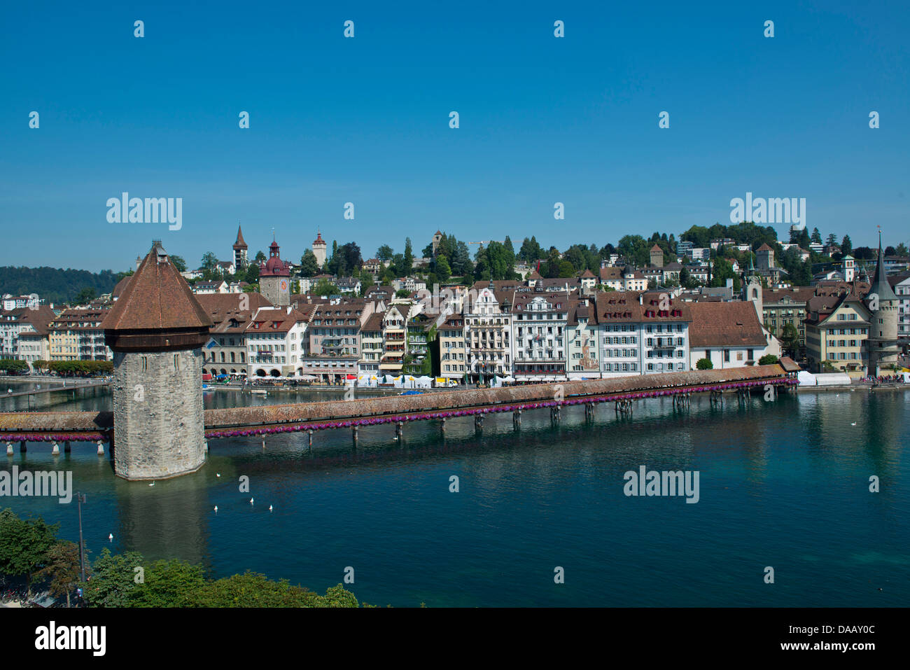 La Svizzera, Europa, Lucerna, Lucerna, paese, città, Città Vecchia, il Ponte della Cappella, bridge, turismo, Reuss Foto Stock