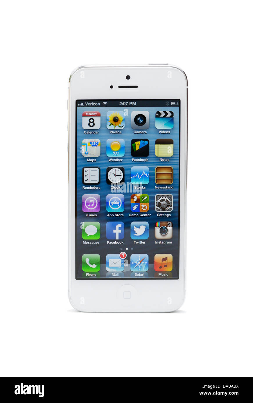 IPhone 5 con le applicazioni disponibili sulla home page Foto stock - Alamy