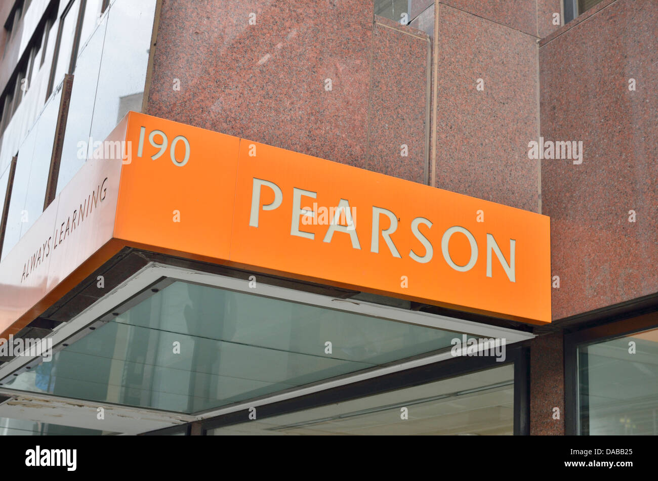 Pearson azienda uffici in High Holborn, Holborn, Londra, Regno Unito. Foto Stock