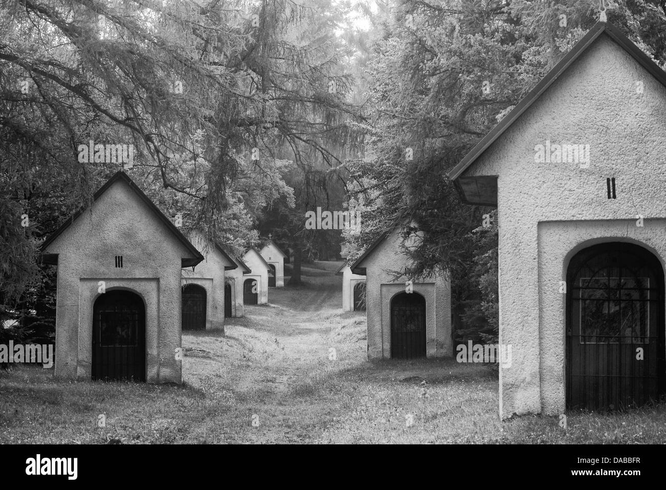 Il calvario sulla collina. Undici Cappella del Calvario Foto Stock