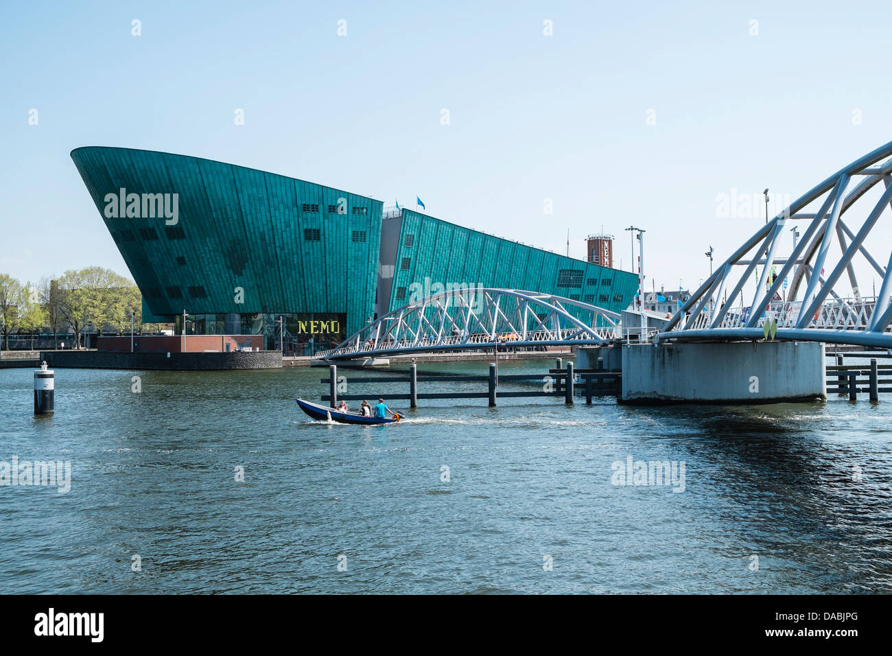 NEMO, Museo delle scienze e della tecnologia, Eastern Docks, Amsterdam, Paesi Bassi, Europa Foto Stock