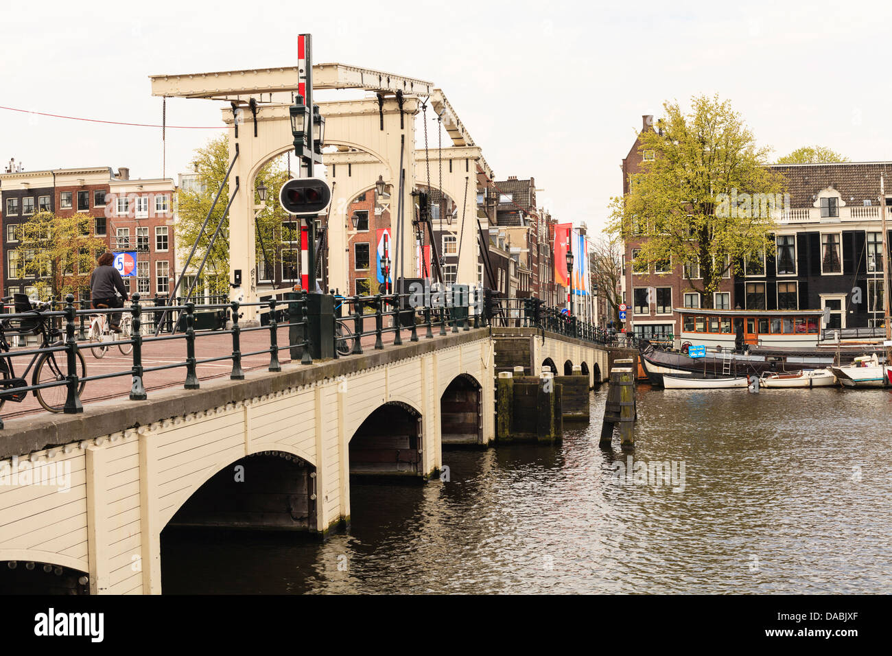 Magere Brug (il Ponte Magro), Amsterdam, Paesi Bassi, Europa Foto Stock