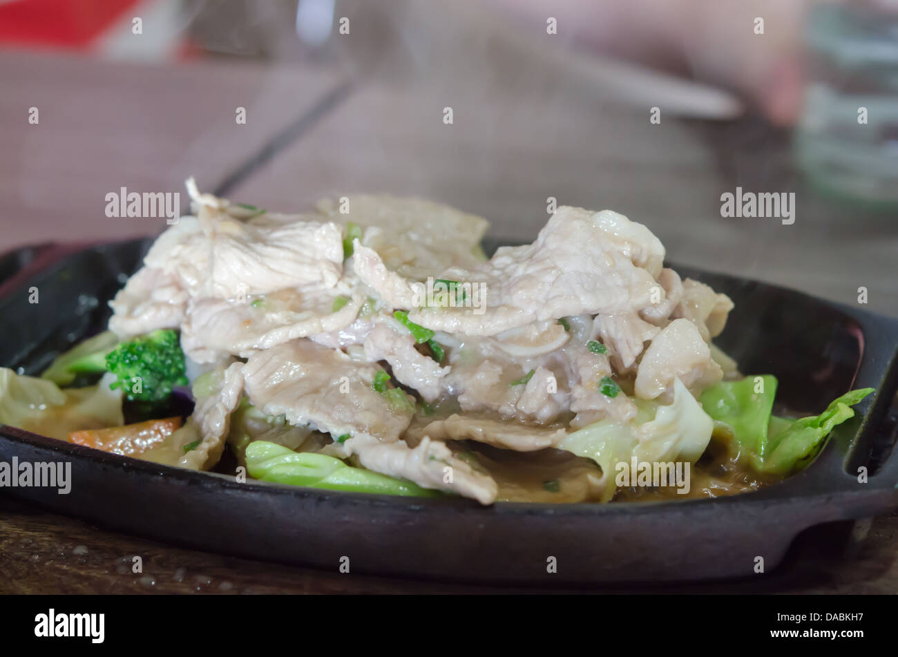 La carne di maiale fritto con salsa di ostriche e di verdure Foto Stock